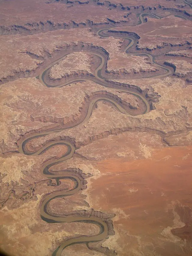 Overhead view of the green river in Utah